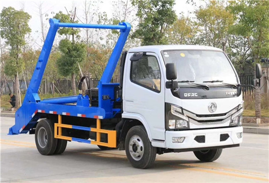 國(guó)六東風(fēng)小多利卡擺臂式垃圾車(chē)（5方）